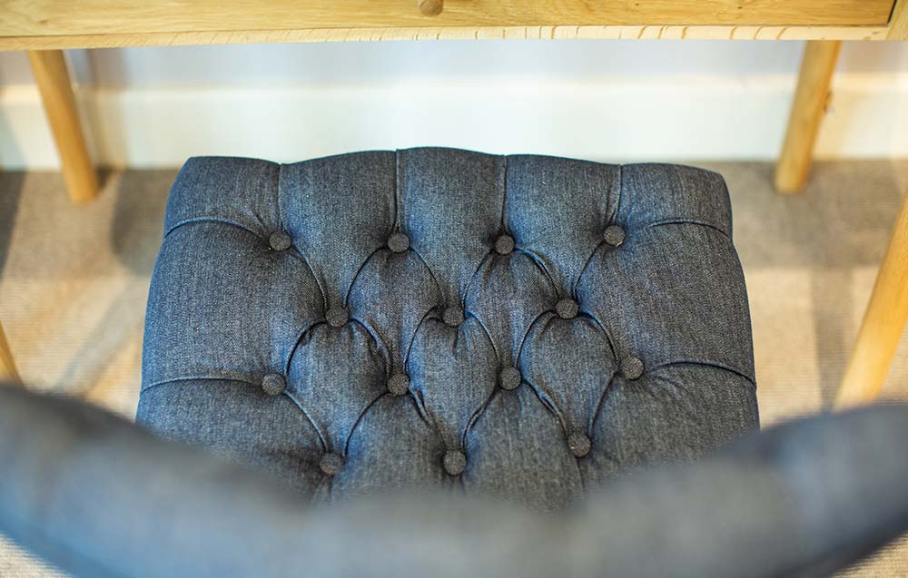 Modern style grey chair